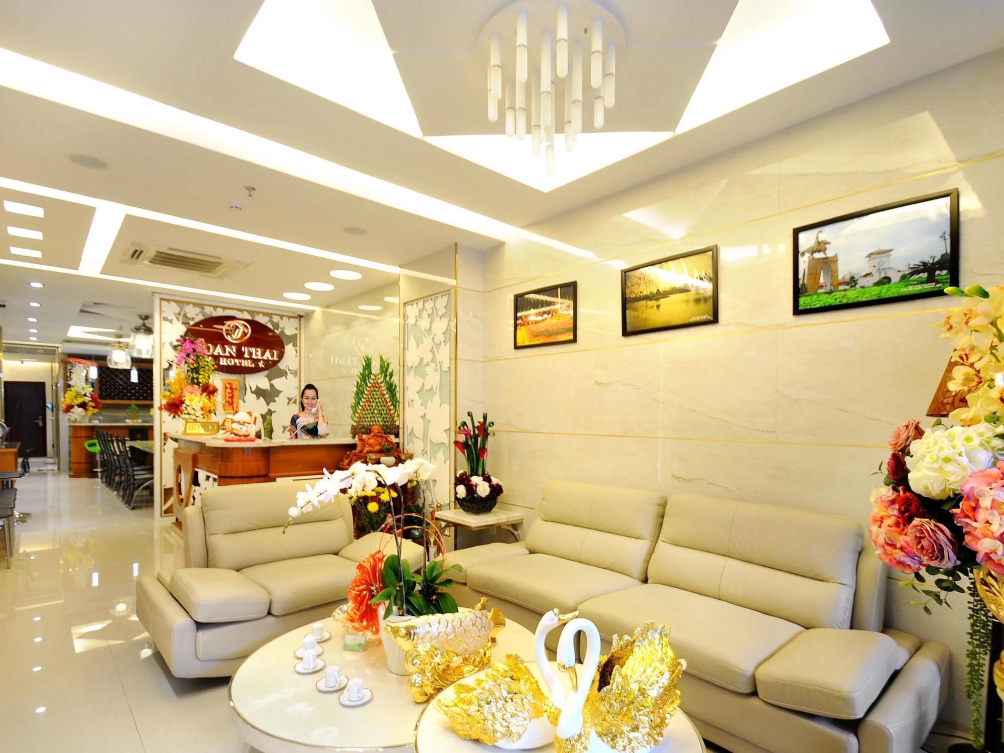 โรงแรมฮวน ไทย โฮจิมินห์ซิตี้ ภายนอก รูปภาพ
